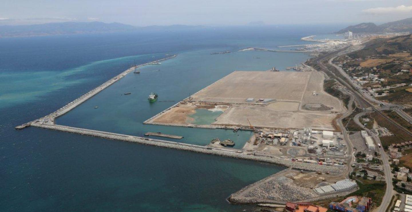 Overview of the port of Tanger